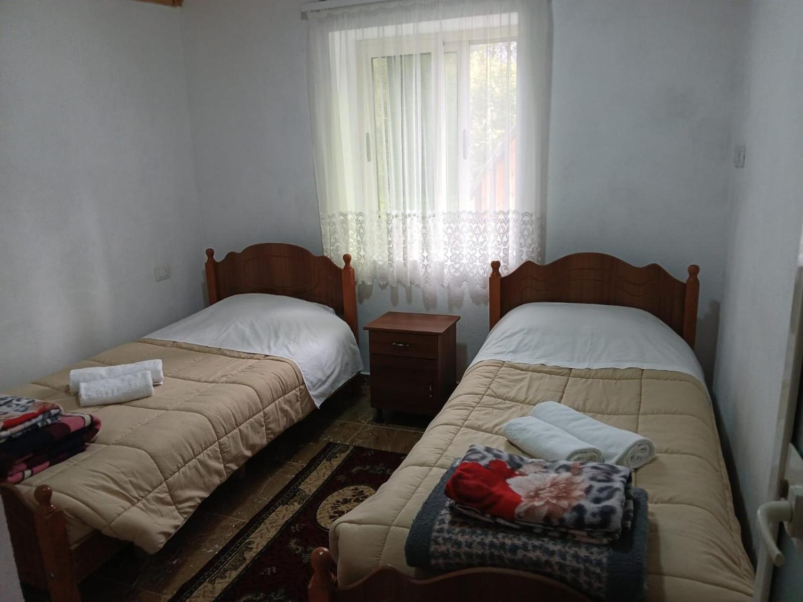 Bed and Breakfast Bujtina Milani Shkodra Exterior foto